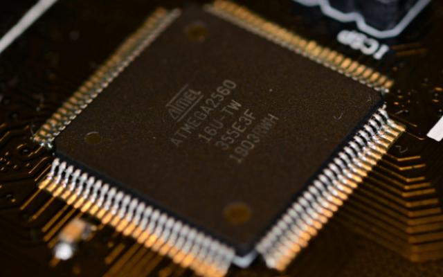 Customer Experience in the Digital Age: Technology and Strategy